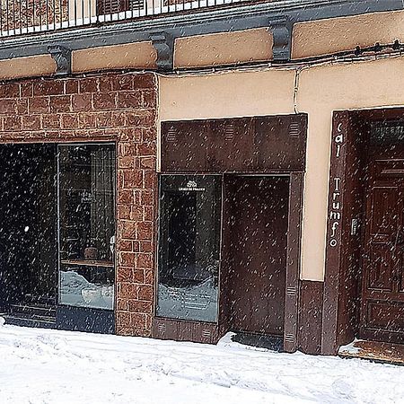 Apartaments Cal Trumfo Prades Exteriér fotografie